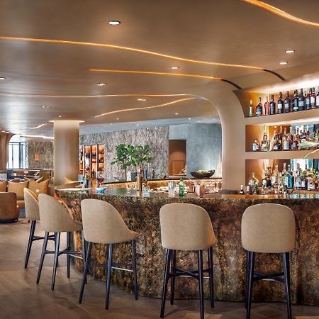 וילה נובה דה גאיה Forte De Gaia, Autograph Collection מראה חיצוני תמונה The bar at the lounge