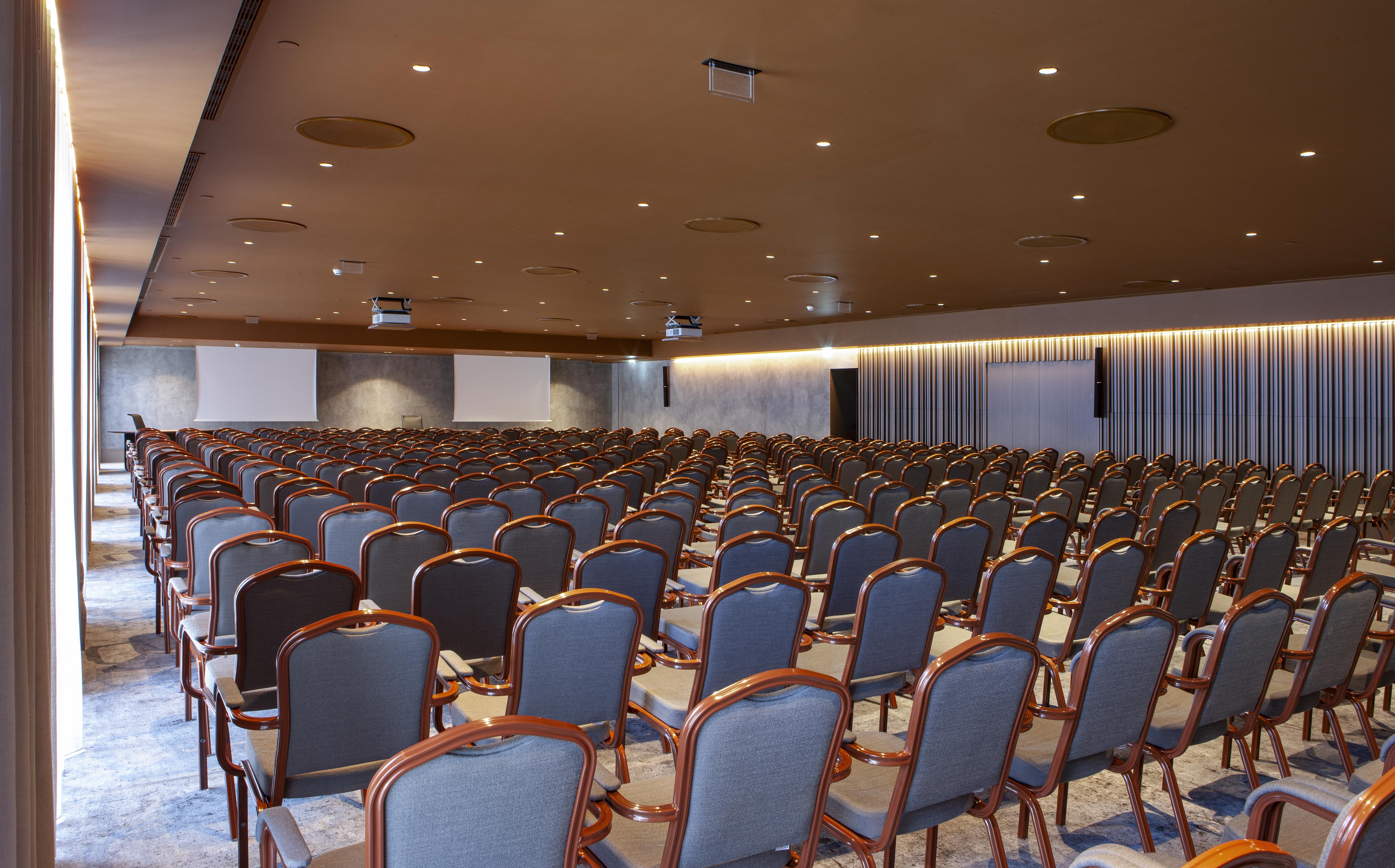וילה נובה דה גאיה Forte De Gaia, Autograph Collection מראה חיצוני תמונה The main conference hall
