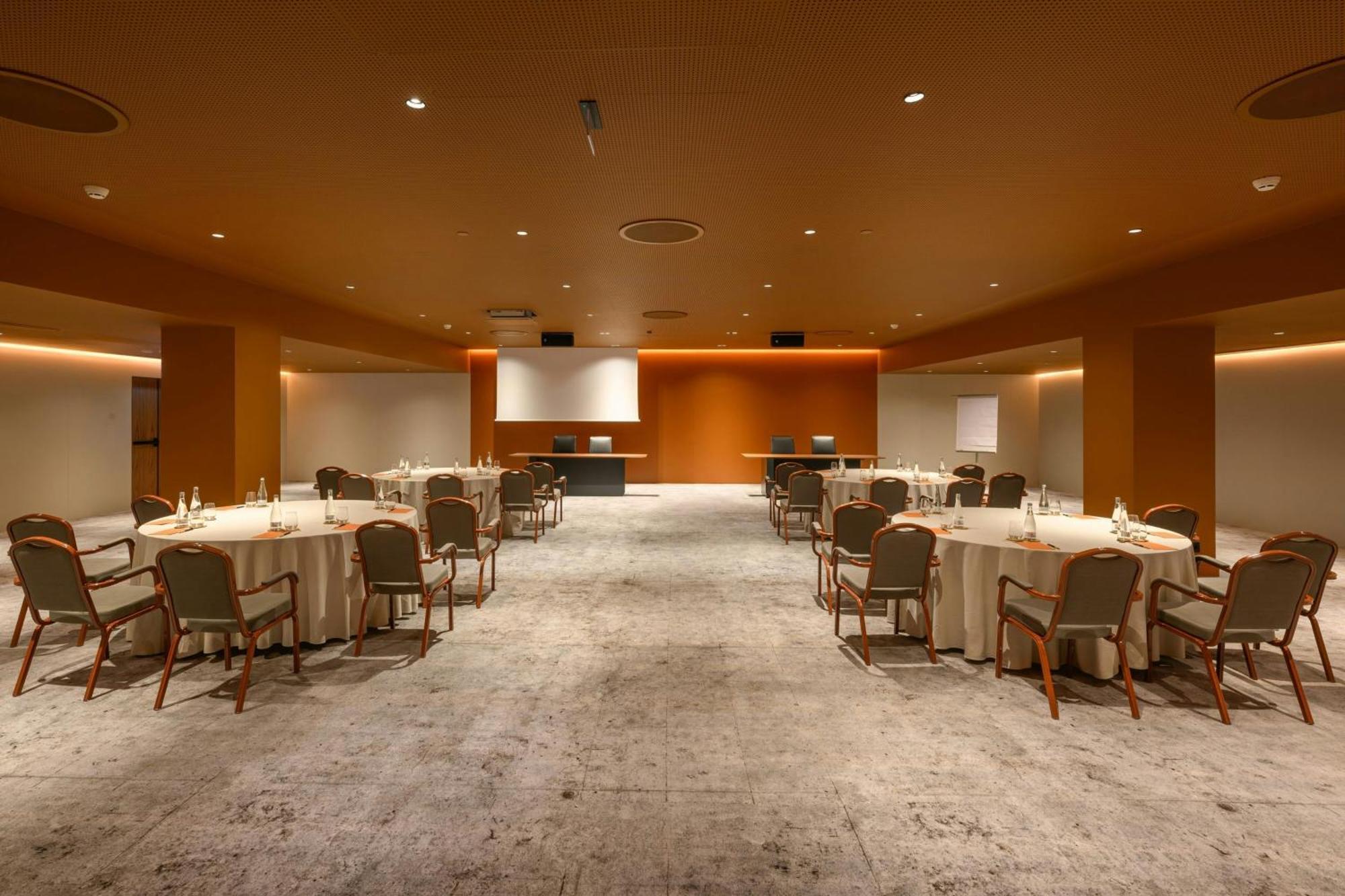 וילה נובה דה גאיה Forte De Gaia, Autograph Collection מראה חיצוני תמונה The meeting room